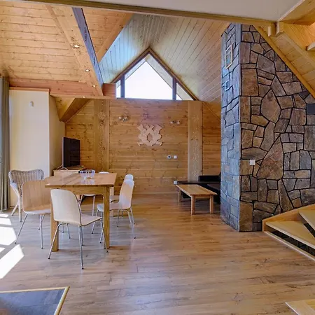 Tatrzanskie Echo Domki Regionalne Z Dwoma Lazienkami, Placem Zabaw I Przepieknym Widokiem Na Tatry Alpehytte Zakopane
